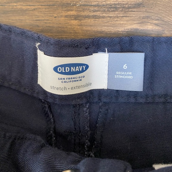 School Uniform Polo shirt and shorts - Picture 3 of 5